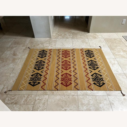 Used Vintage/Antique Finds Wool Area Rug 4' x 6' for sale on AptDeco