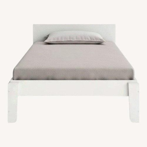 Used Oeuf Perch Twin Bed - White for sale on AptDeco