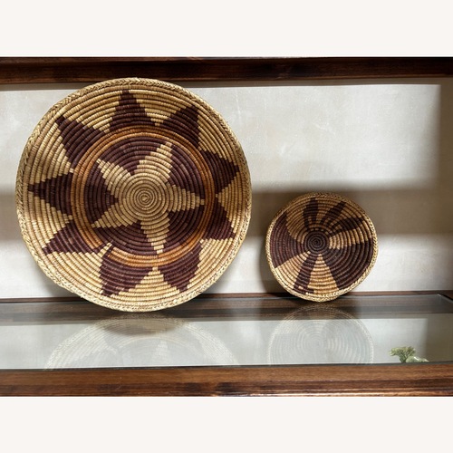 Used Vintage/Antique Décor for sale on AptDeco
