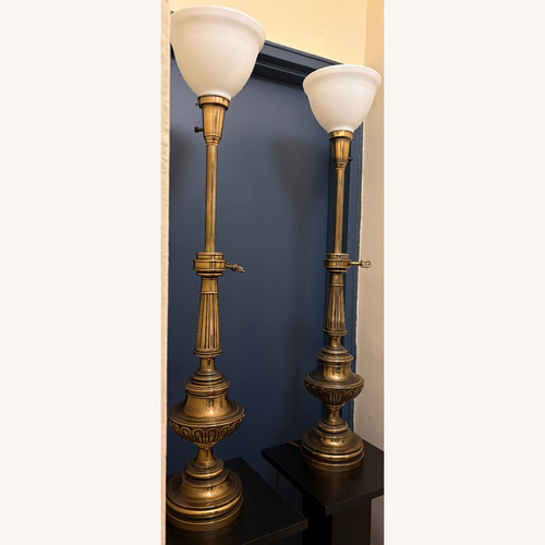 Used Vintage/Antique Gold Table Lamp for sale on AptDeco