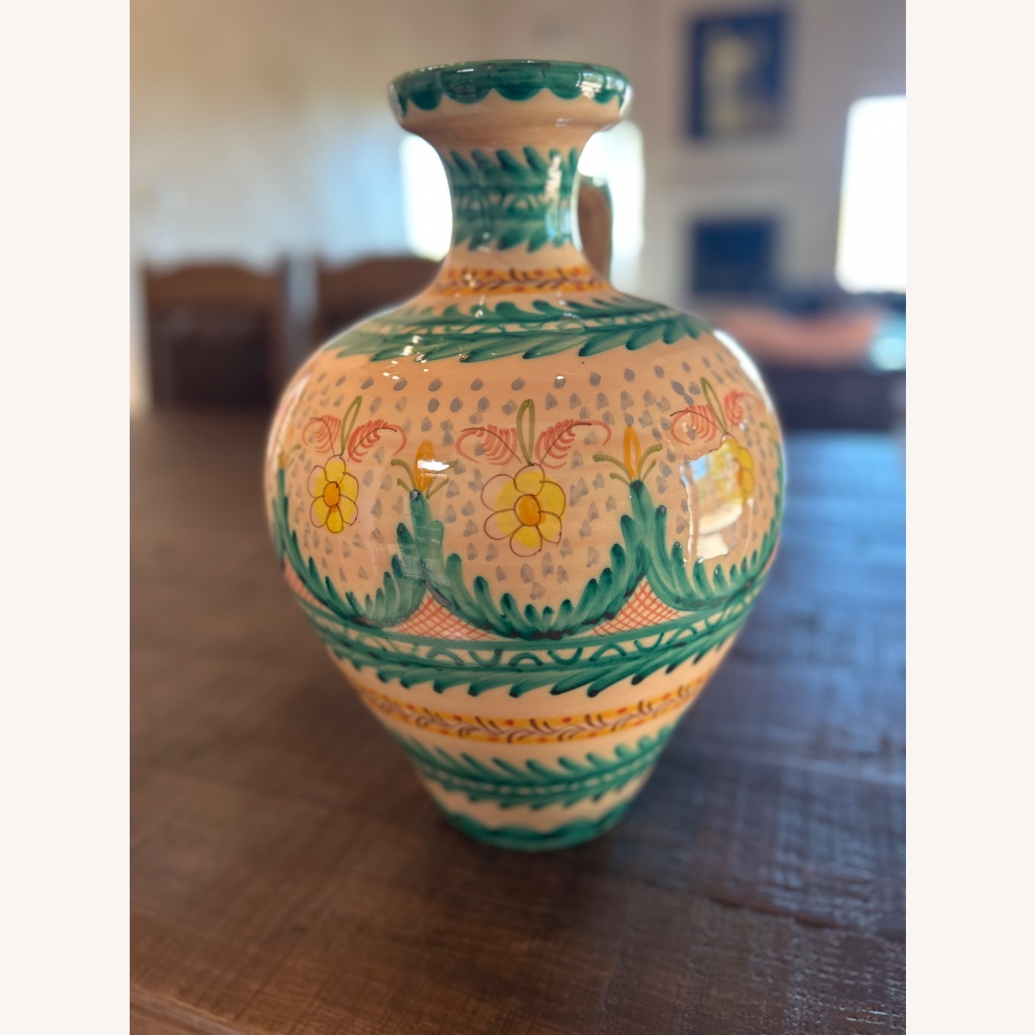 Vintage/Antique Ceramic Décor - image-2