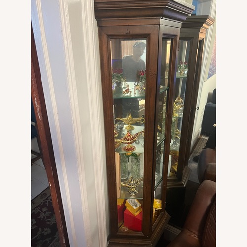 Used American Furniture Classics Dark Brown Wood Décor for sale on AptDeco