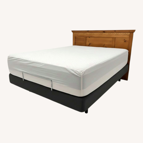 Used Adjustable Queen Bedframe for sale on AptDeco