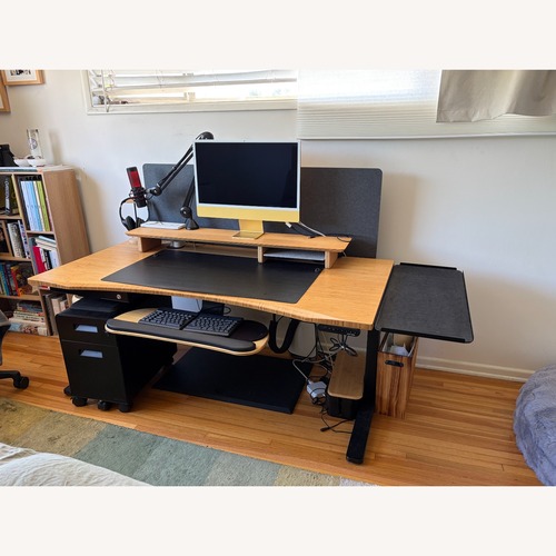 Used UPLIFT V2 Standing Desk for sale on AptDeco