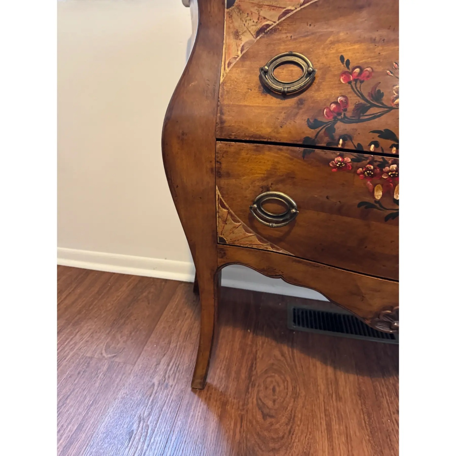 Decorative Crafts Italian Bombe Chest - image-6