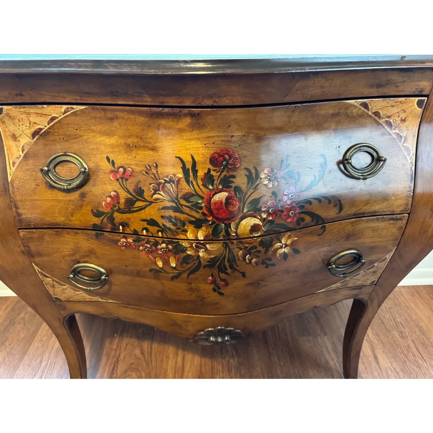 Decorative Crafts Italian Bombe Chest - image-2