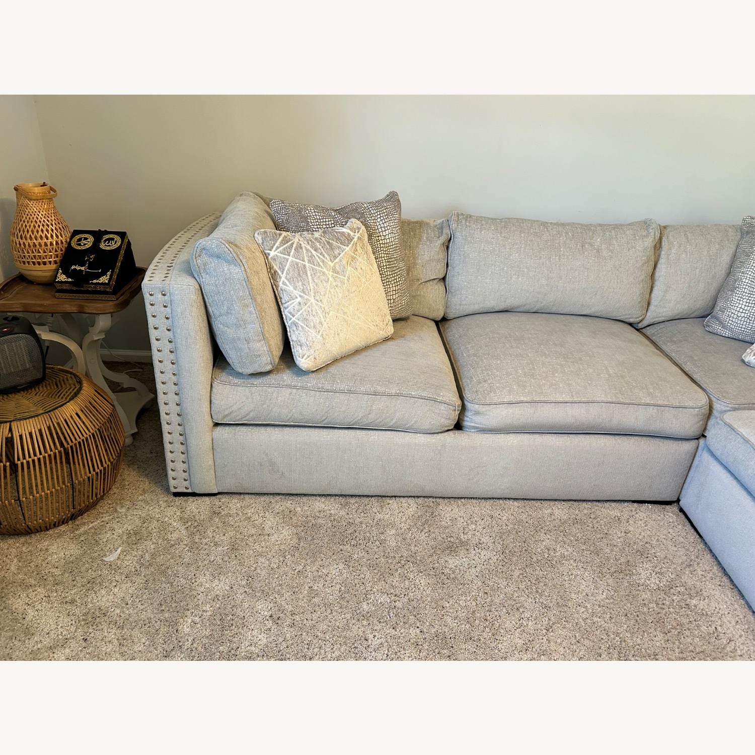 Value City Furniture 3+ Piece Sectional - image-4