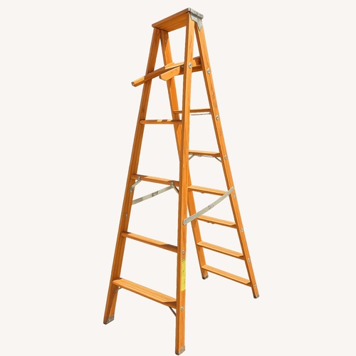 Used Vintage/Antique Painters Step Ladder 92” for sale on AptDeco