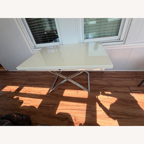 Used White Lacquer Dining Table for sale on AptDeco