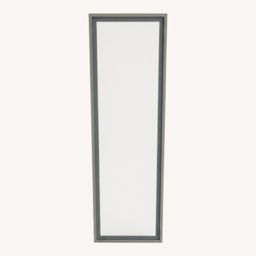 Used Full Length Light Up Mirror for sale on AptDeco