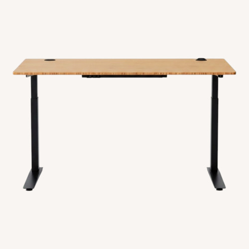 Used Design Within Reach Jarvis Fully Standing Desk for sale on AptDeco