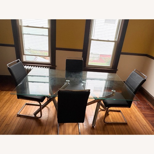 Used Glass Dinning Table for sale on AptDeco