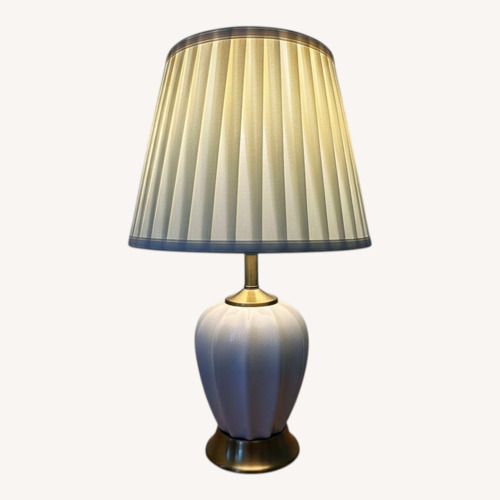 Used White Ceramic Table Lamps for sale on AptDeco