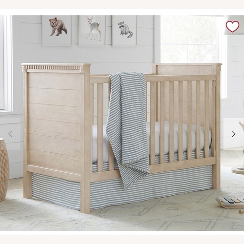 Used Pottery Barn Rory Crib for sale on AptDeco