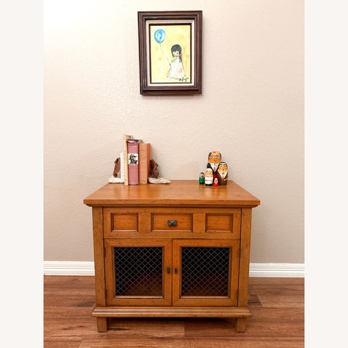 Used Henredon Custom Folio Three Nightstand for sale on AptDeco