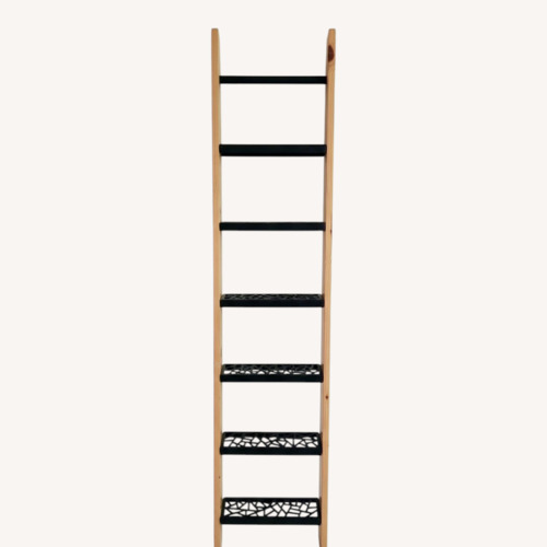 Used Loft Ladder for sale on AptDeco