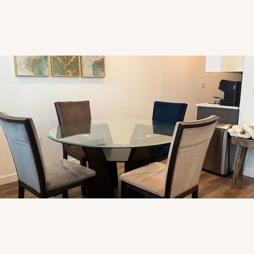 Used Bob's Discount Furniture Transparent Dining Table for sale on AptDeco