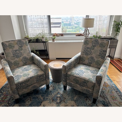 Used Pushback Manual Recliner for sale on AptDeco
