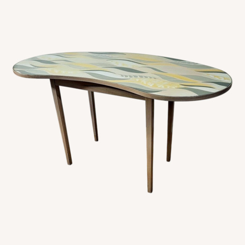 Used Vintage/Antique Finds Desk for sale on AptDeco