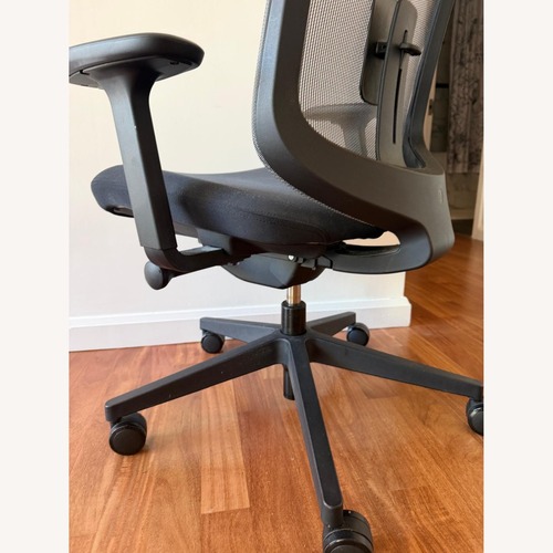 Used Herman Miller Verus Black Fabric Office Chair for sale on AptDeco