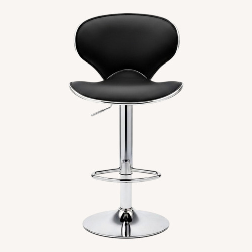 Used MoNiBloom Black Metal Stools for sale on AptDeco