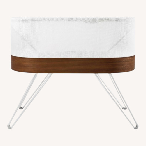 Used SNOO Smart Sleeper Bassinet for sale on AptDeco