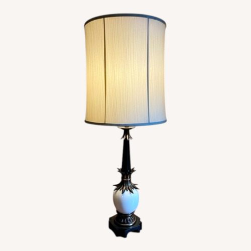 Used Stiffel Ostrich Egg Lamp for sale on AptDeco