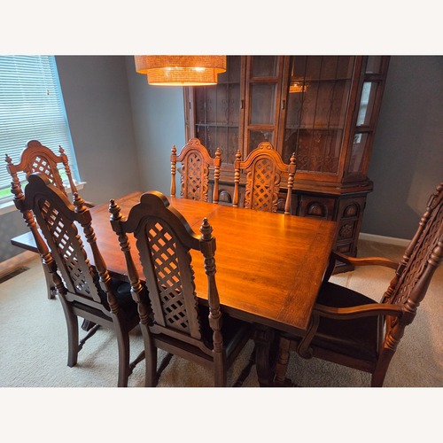 Used Dining room table with chairs for sale on AptDeco