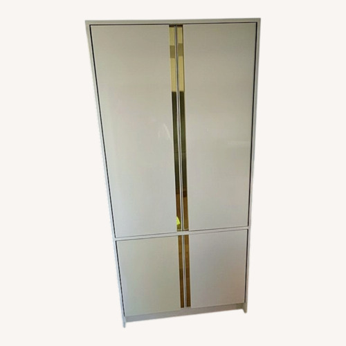 Used Vintage/Antique Wood Bar for sale on AptDeco
