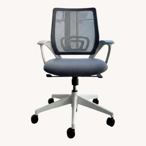 Used Ergonomic Office Chair - Mesh Back for sale on AptDeco