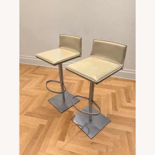 Used Design Within Reach Bottega Piston Stool by Frag for sale on AptDeco
