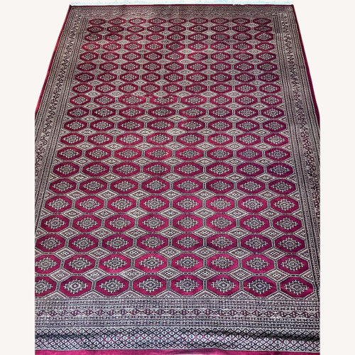 Used Vintage/Antique Wool Area Rug 9' x 12' for sale on AptDeco