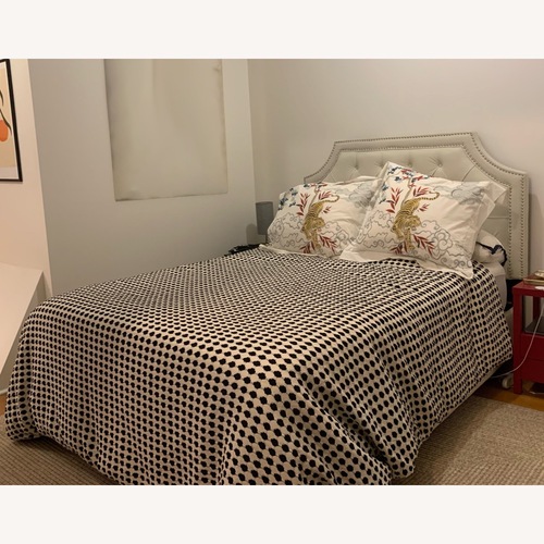 Used Wayfair Tufted Storage Platform Bed for sale on AptDeco