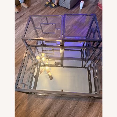 Used Rooms To Go Tables, Set of 3 for sale on AptDeco