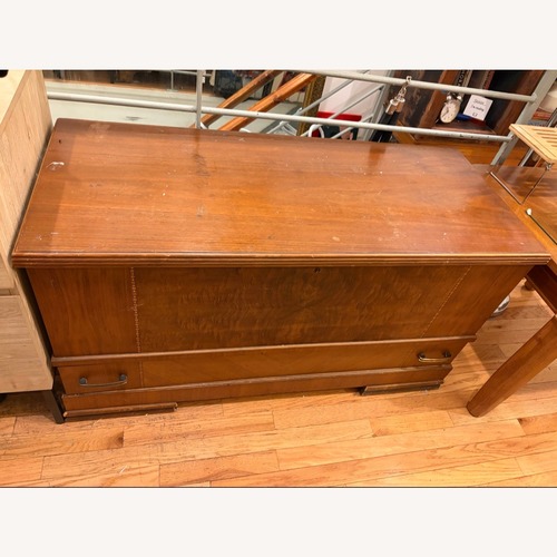Used Cedar Storage Chest / Trunk Vintage Mid-Century for sale on AptDeco