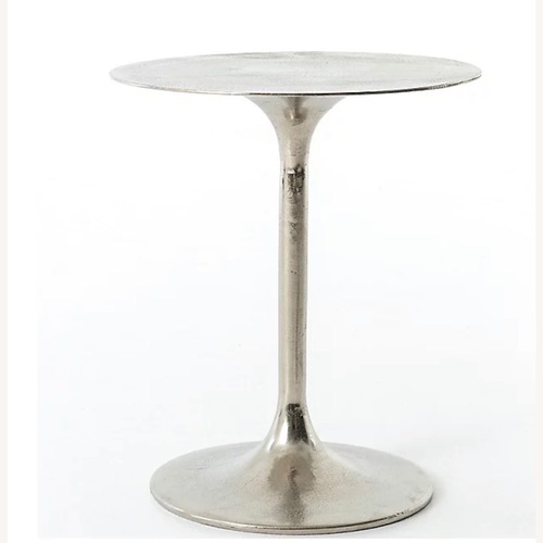 Used Tulip Side Table in Silver by Lumens for sale on AptDeco