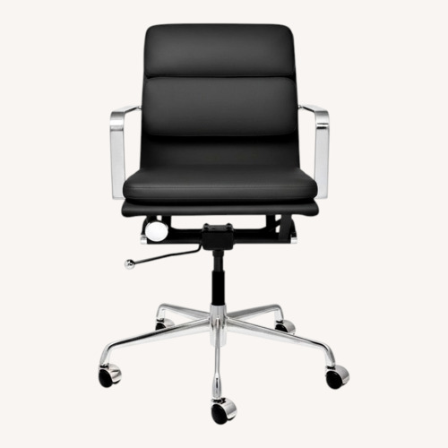 Used Soft Pad Management Chair (Black) for sale on AptDeco