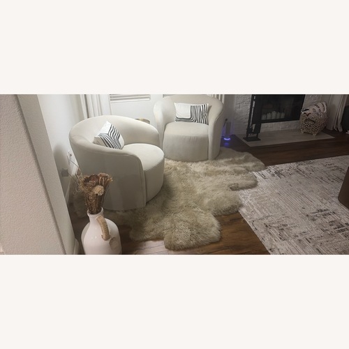 Used Arhaus Natural Wool Area Rug 6' x 7' for sale on AptDeco