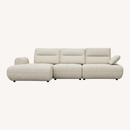 Used Rooms To Go  White Fabric 3+ Seater Sofa for sale on AptDeco