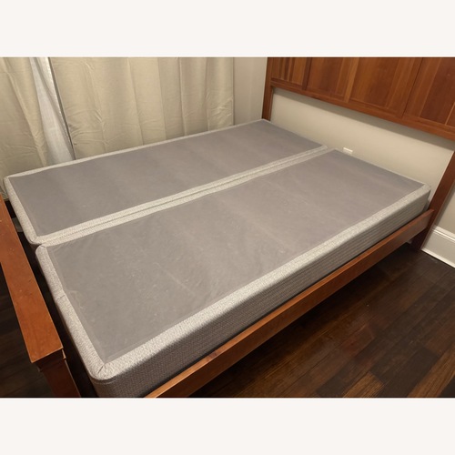 Used Copeland Shaker Style Queen Bed for sale on AptDeco