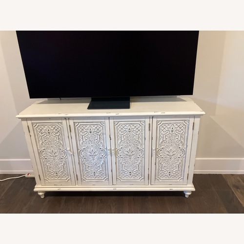 Used White Wood Sideboard for sale on AptDeco