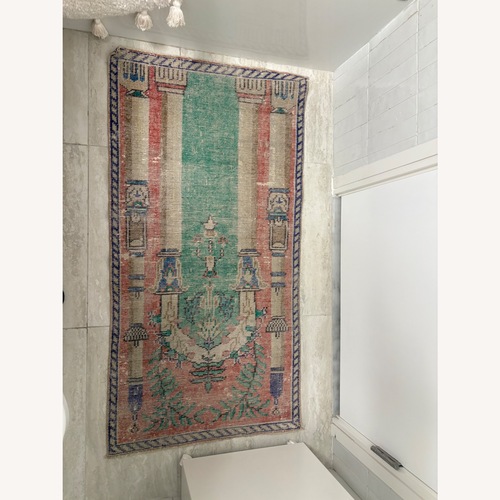 Used Vintage/Antique Finds Area Rug 2.4' x 4' for sale on AptDeco