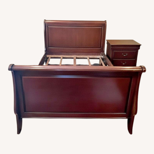 Used Dark Brown Wood Full Bed for sale on AptDeco