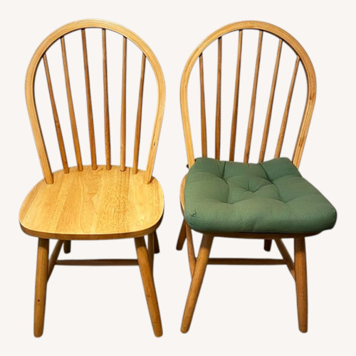 Used Set of 4 Windsor Spindle-Back Dining Chairs for sale on AptDeco