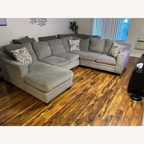 Used 3 Piece Sectional Sofa for sale on AptDeco