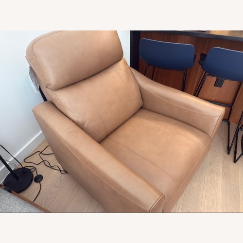 Used Raymour & Flanigan Beige Leather Power Recliner w/ Headrest, USB for sale on AptDeco