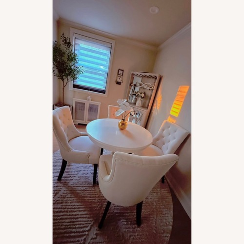 Used White Dining Sets for sale on AptDeco