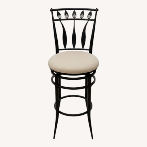 Used Set of 4 Bar Stools for sale on AptDeco