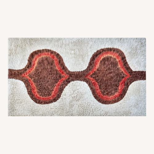 Used 5 X 7 Mid Century Modern Rya Style Shag Area Rug for sale on AptDeco