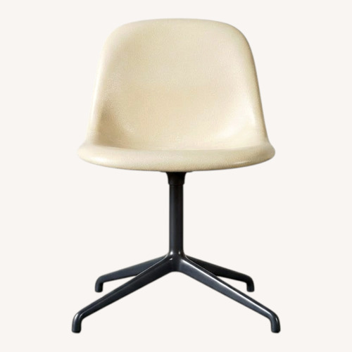 Used Muuto Fiber Chair - Fully Upholstered for sale on AptDeco